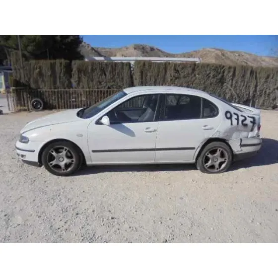 SEAT TOLEDO (1M2) '2000 SELECT BLANCO