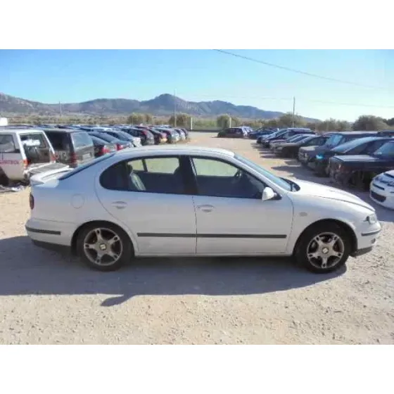 SEAT TOLEDO (1M2) '2000 SELECT BLANCO