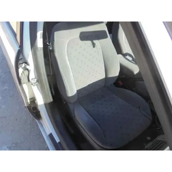 SEAT TOLEDO (1M2) '2000 SELECT BLANCO