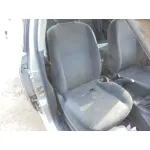 FORD FOCUS BERLINA (CAK) '2000 GHIA GRIS