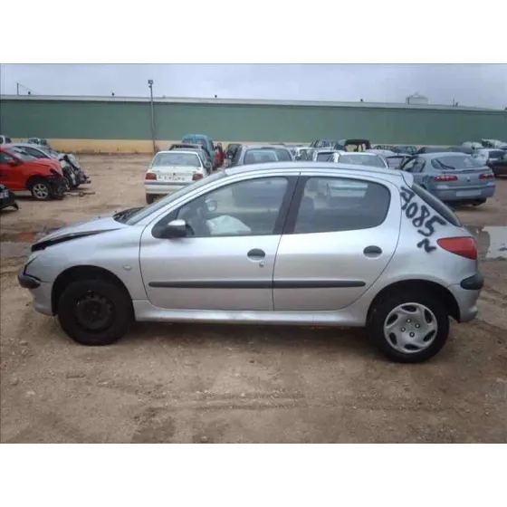 PEUGEOT 206 BERLINA '2002 X-LINE GRIS