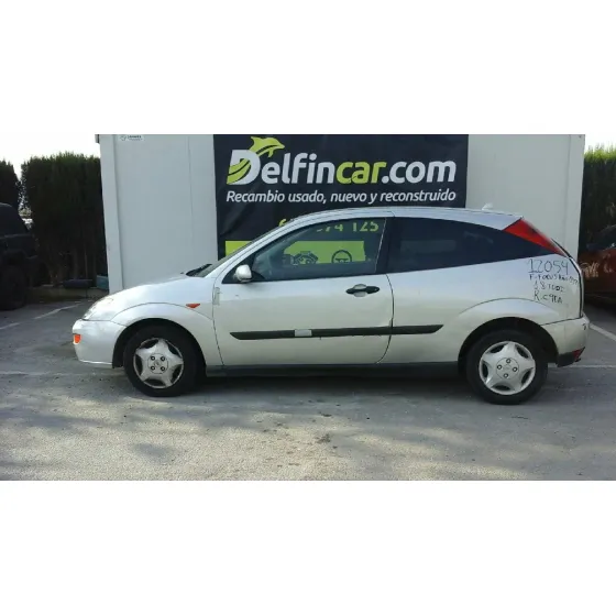 FORD FOCUS BERLINA (CAK) '1999 TREND GRIS PLATA