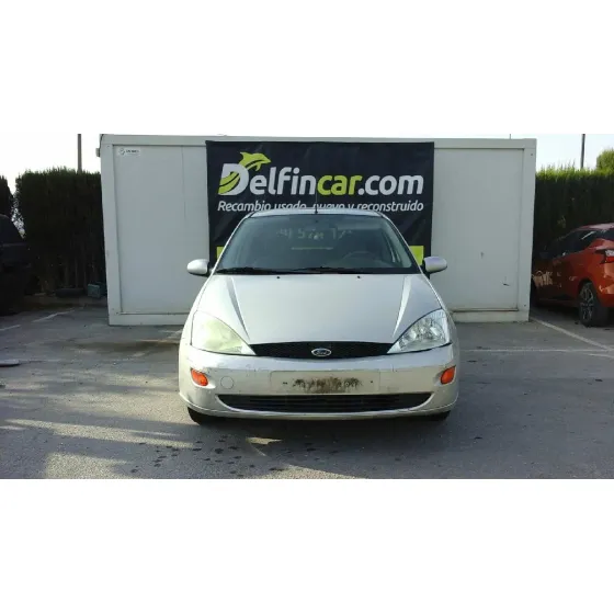 FORD FOCUS BERLINA (CAK) '1999 TREND GRIS PLATA