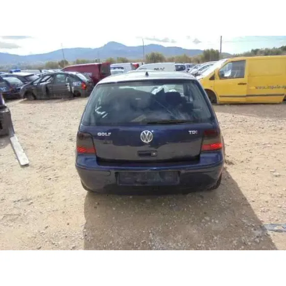 VOLKSWAGEN GOLF IV BERLINA (1J1) '1999 BASICO AZUL