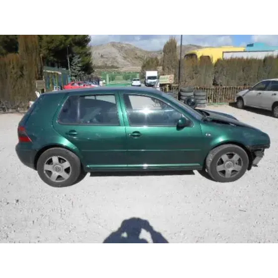 VOLKSWAGEN GOLF IV BERLINA (1J1) '2000 HIGHLINE VERDE