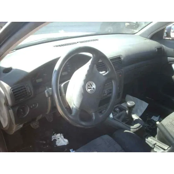 VOLKSWAGEN PASSAT BERLINA (3B2) '1999 HIGHLINE AZUL