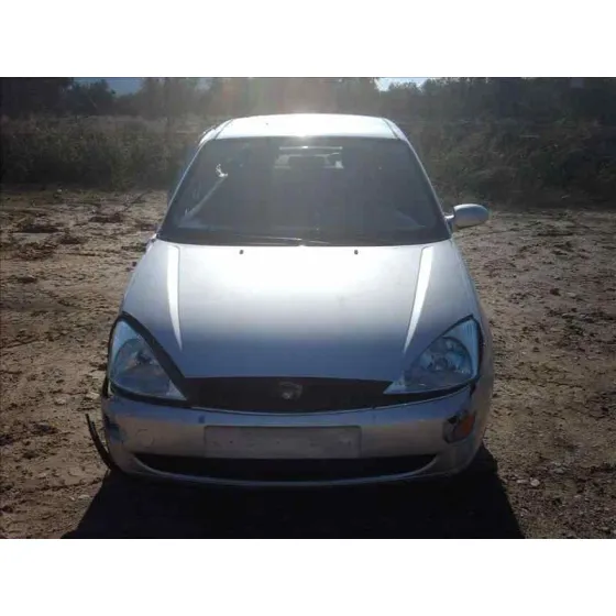 FORD FOCUS BERLINA (CAK) '1998 GHIA GRIS