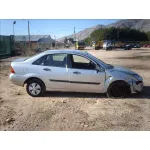 FORD FOCUS BERLINA (CAK) FORD FOCUS BERLINA (CAK) '1998 GHIA GRIS 1998