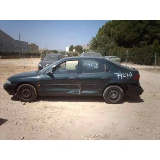 FORD MONDEO BERLINA/FAMILIAR (FD) '1993 CLX BERLINA VERDE