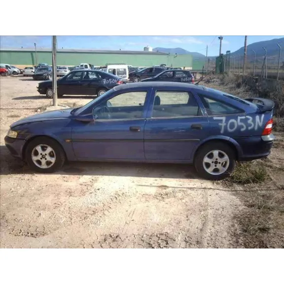 OPEL VECTRA B BERLINA '1996 BASICO AZUL