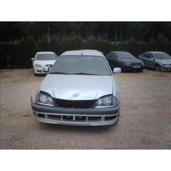 TOYOTA AVENSIS BERLINA (T 22) '1997 2.0 SOL (4-PTAS.) GRIS