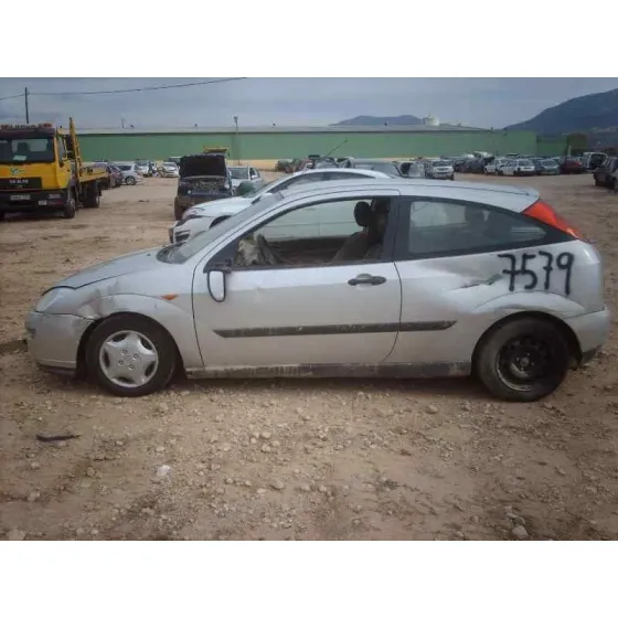 FORD FOCUS BERLINA (CAK) '2000 AMBIENTE GRIS