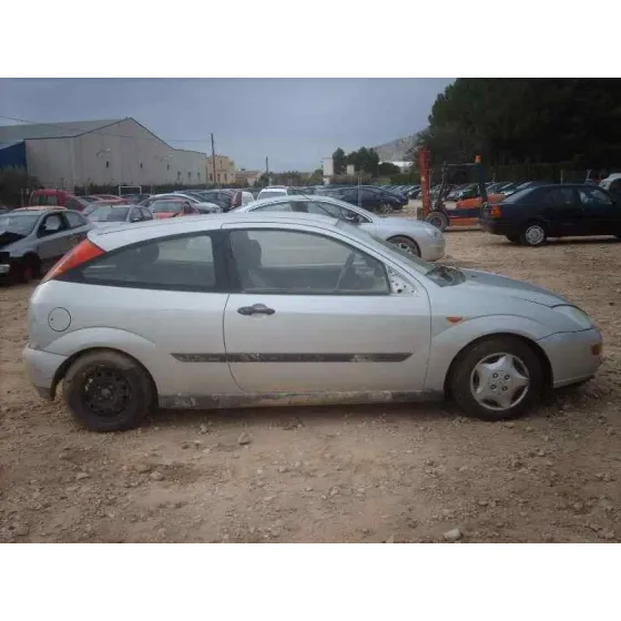 FORD FOCUS BERLINA (CAK) '2000 AMBIENTE GRIS