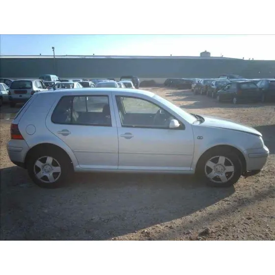 VOLKSWAGEN GOLF IV BERLINA (1J1) '1997 HIGHLINE GRIS