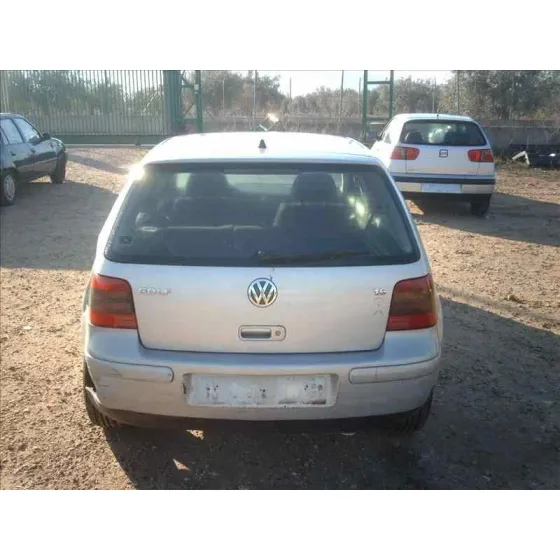 VOLKSWAGEN GOLF IV BERLINA (1J1) '1997 HIGHLINE GRIS