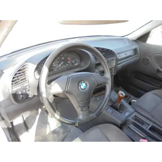 BMW SERIE 3 BERLINA (E36) '1994 318TDS GRIS