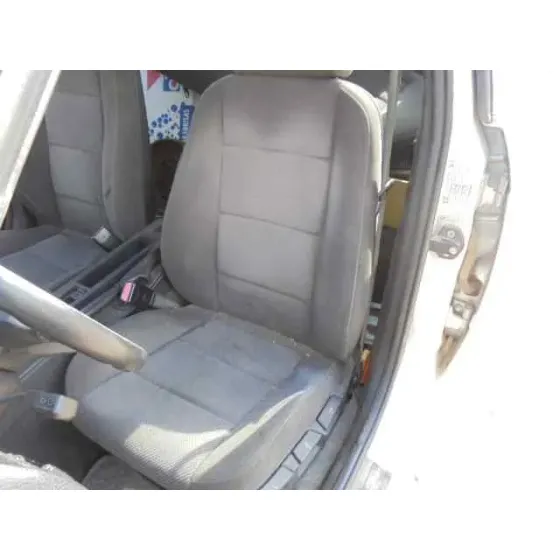 BMW SERIE 3 BERLINA (E36) '1994 318TDS GRIS