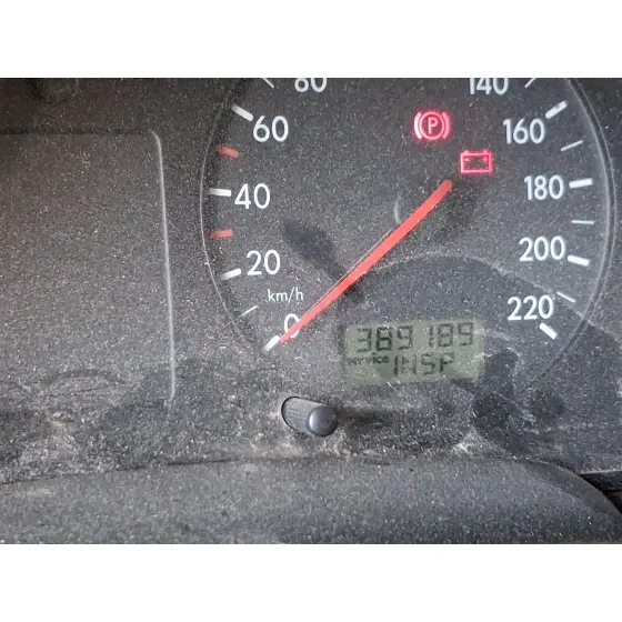 Volkswagen PASSAT B5 (3B2) 1996