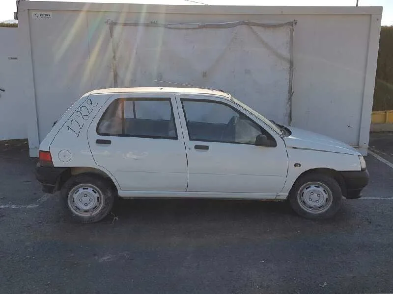 RENAULT CLIO I FASE I+II (B/C57) '1992 1.2 RL BLANCO