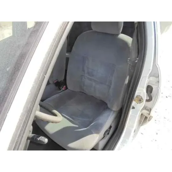 RENAULT MEGANE I FASE 2 BERLINA (BA0) '1999 1.9 D RXE BLANCO
