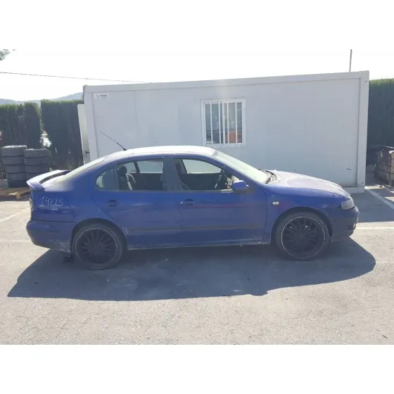 SEAT TOLEDO (1M2) '2000 SELECT AZUL