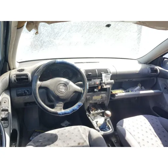SEAT TOLEDO (1M2) '2000 SELECT AZUL