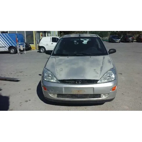 FORD FOCUS BERLINA (CAK) '1999 TREND GRIS PLATA