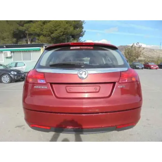OPEL INSIGNIA SPORTS TOURER '2011 COSMO GRANATE