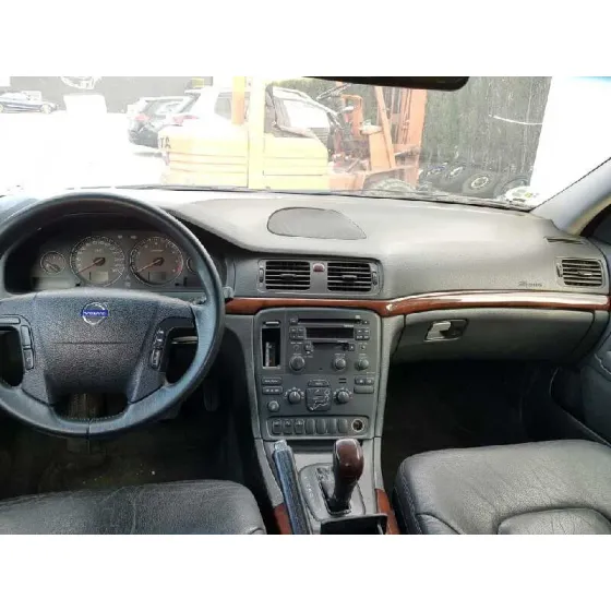 VOLVO S80 BERLINA '2004 2.4 (125KW) AZUL