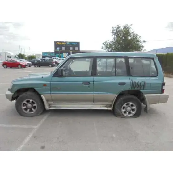 MITSUBISHI MONTERO (V20/V40) '1998 2800 TD GLS (5-PTAS.) VERDE
