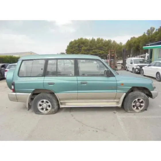 MITSUBISHI MONTERO (V20/V40) '1998 2800 TD GLS (5-PTAS.) VERDE