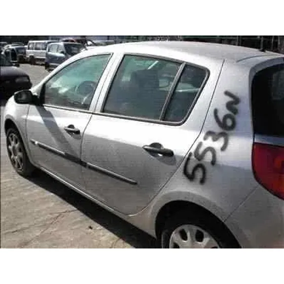 RENAULT CLIO III '2005 1.5 DCI DIESEL GRIS