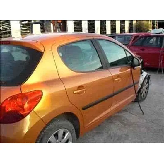PEUGEOT 207 '2007 CONFORT DORADO