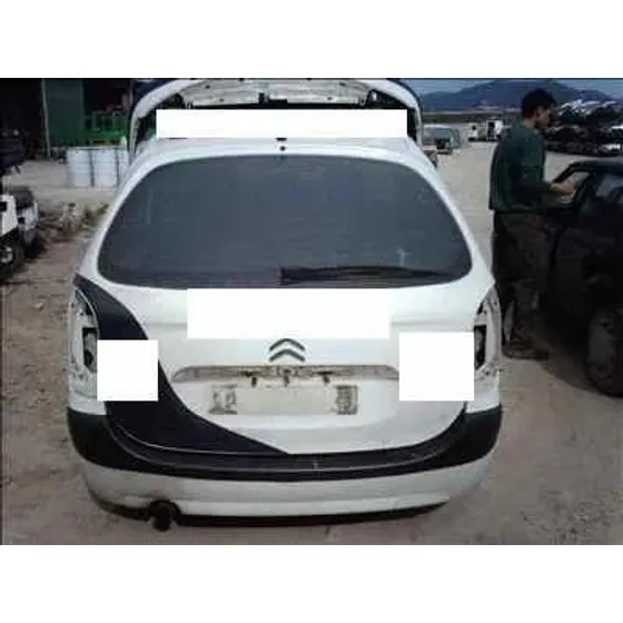 CITROEN XSARA PICASSO '2004 1.6 HDI 110 EXCLUSIVE BLANCO