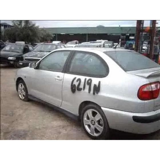 SEAT CORDOBA BERLINA (6K2) '1999 SPORT GRIS