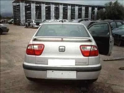 SEAT CORDOBA BERLINA (6K2) SEAT CORDOBA BERLINA (6K2) '1999 SPORT GRIS 1999