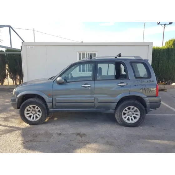 SUZUKI GRAND VITARA 5 PUERTAS SQ (FT) '2004 4X4 GRIS OSCURO