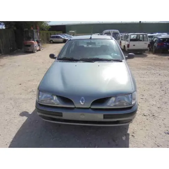 RENAULT MEGANE I CLASSIC (LA0) '1999 1.6 RN GRIS OSCURO
