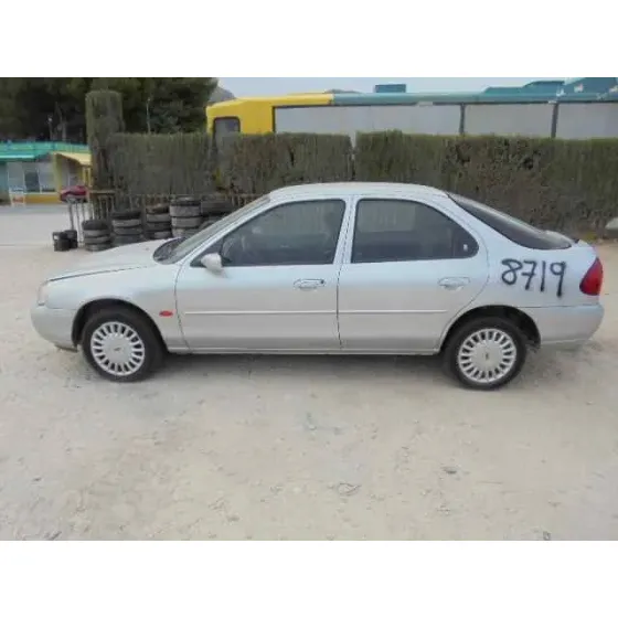 FORD MONDEO BERLINA (GD) '1999 GHIA GRIS