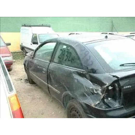 OPEL ASTRA G BERLINA '1998 COMFORT NEGRO