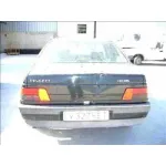 PEUGEOT 405 BERLINA PEUGEOT 405 BERLINA '1992 1.9 TURBODIESEL VERDE 1987