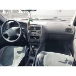 TOYOTA AVENSIS BERLINA (T 22) '1999 2.0 TD LUNA (5-PTAS.) GRIS
