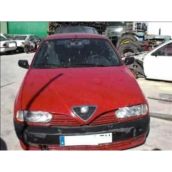 ALFA ROMEO 145 '1997 1.6 T.SPARK ROJO