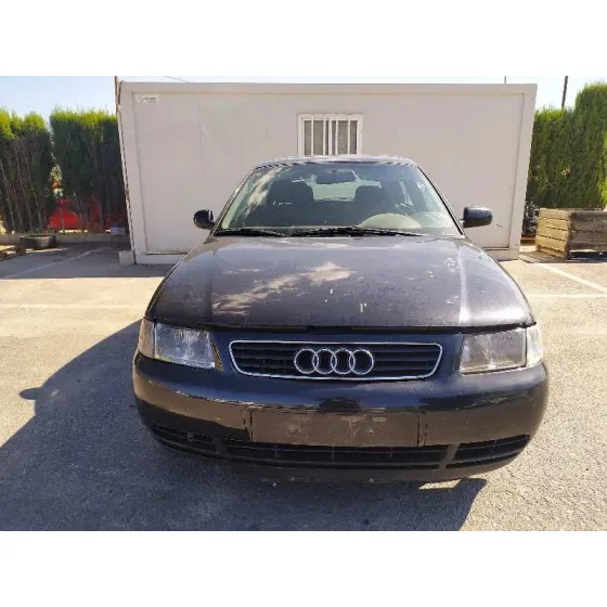 AUDI A3 (8L) '1998 1.9 TDI ATTRACTION NEGRO