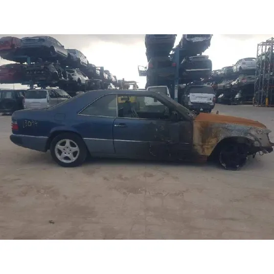 MERCEDES CLASE E (W124) COUPE/CABRIO '1992 300 CE-24 CABRIO (124.061) AZUL
