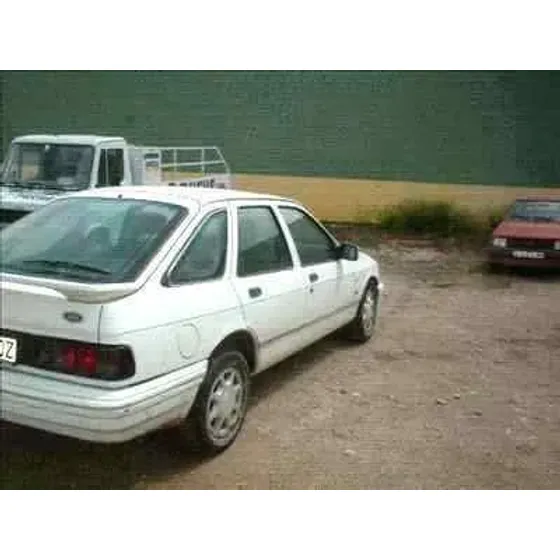FORD SIERRA BERLINA '1990 2.0 CAT INYECTOR BLANCO