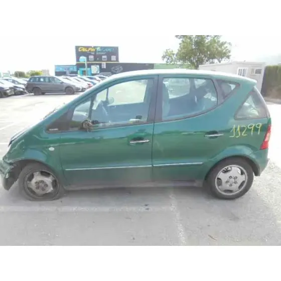 MERCEDES CLASE A (W168) '2000 160 (168.033) VERDE