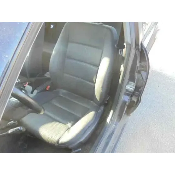 AUDI A4 BERLINA (B5) '1999 1.8 AZUL