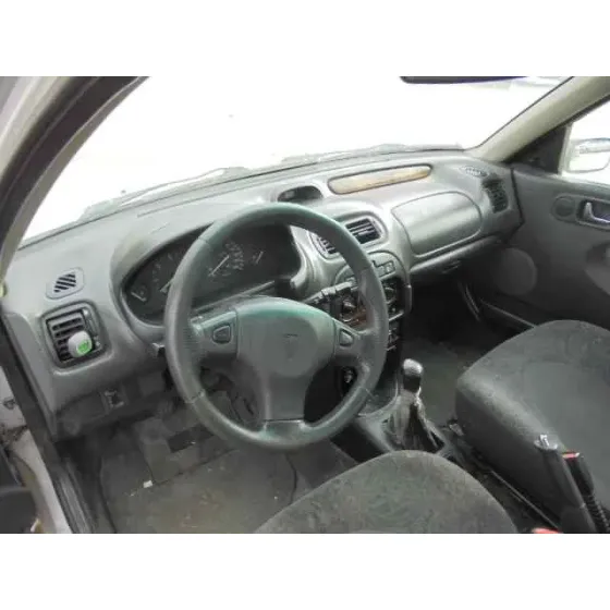 MG ROVER SERIE 200 (RF) '1999 220 SD (5-PTAS.) GRIS