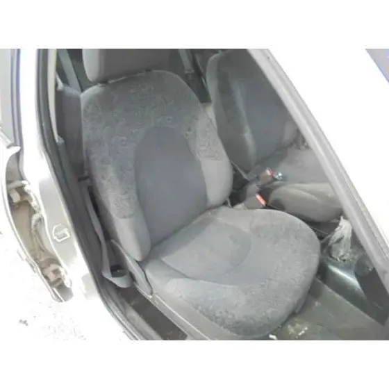 MG ROVER SERIE 200 (RF) '1999 220 SD (5-PTAS.) GRIS